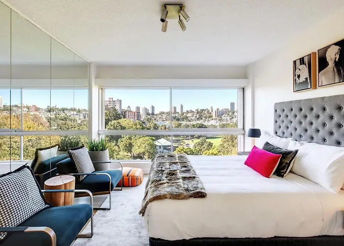 \'Aquarius Rising\' Poolside In Rushcutters Bay